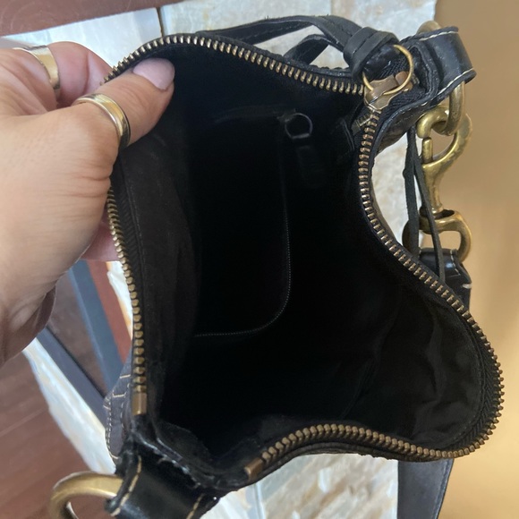 SOLD Vintage Coach Crossbody Purse - Picture 3 of 6